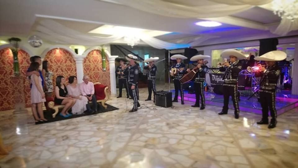 Mariachi Mexicanísimo de Medellín-4